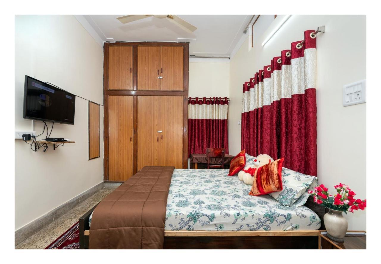 Jaiswal Homestay Джабалпур Экстерьер фото